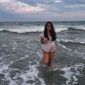 Meet your Posher, Caroline